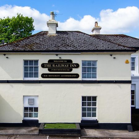 The Railway Inn Galmpton Bagian luar foto