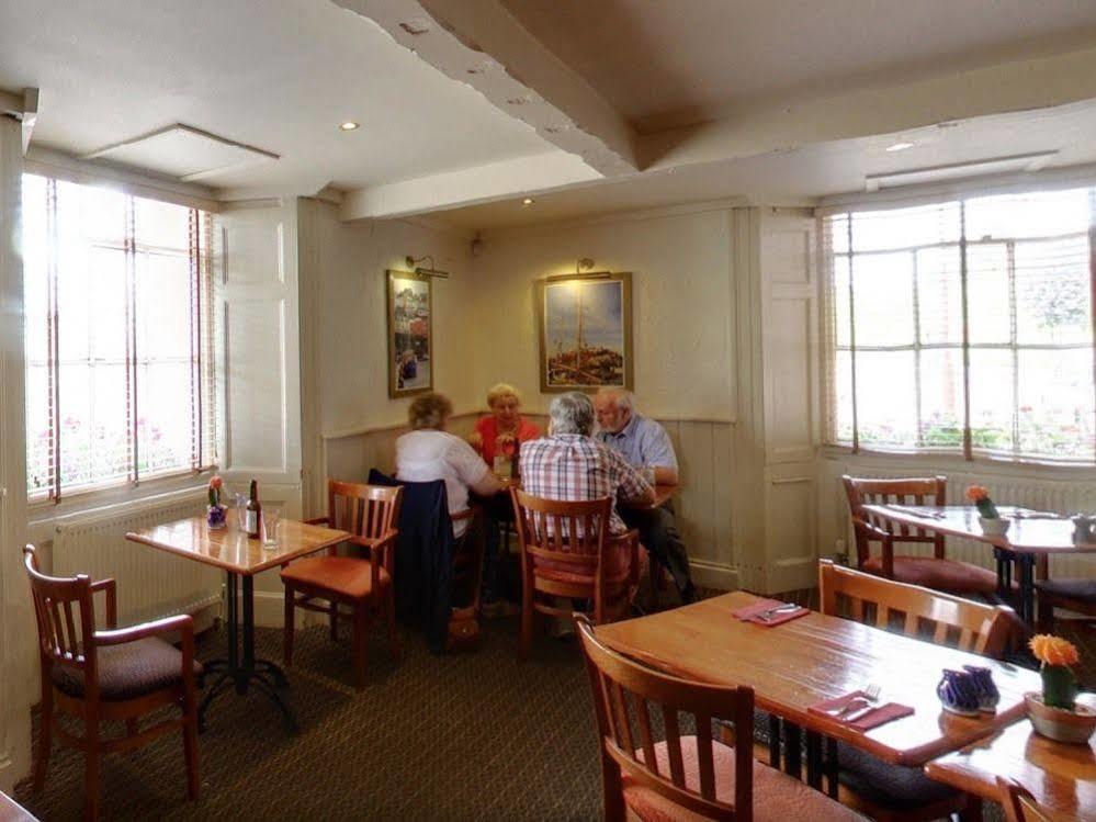 The Railway Inn Galmpton Bagian luar foto